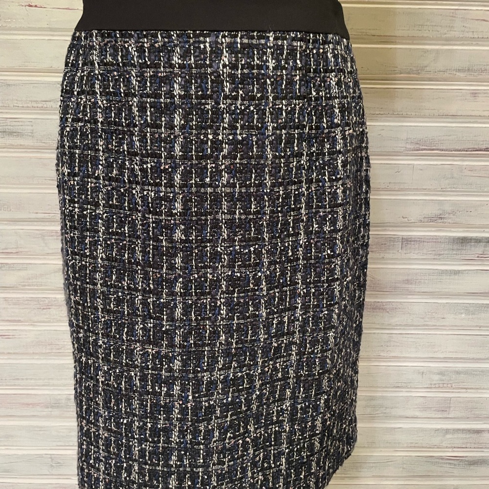 White House Black Market Navy and Black Tweed Pencil Skirt